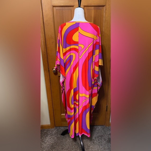 NWOT Vibrant Multicolor Kaftan Dress - Picture 3 of 4